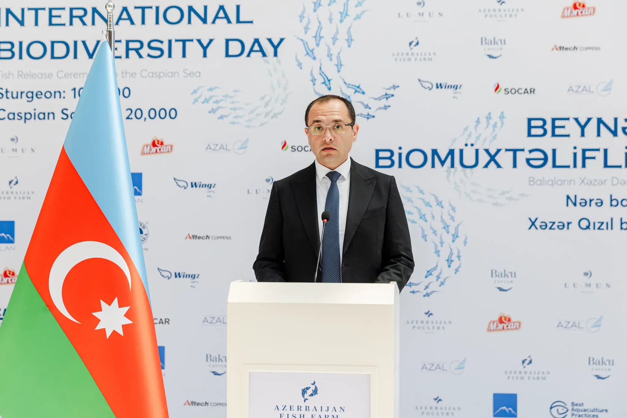 Beynəlxalq Bioloji Müxtəliflik Günü münasibətilə Xəzər dənizinə 100 000 nərə və 20 000 Xəzər qızılbalığı buraxılıb