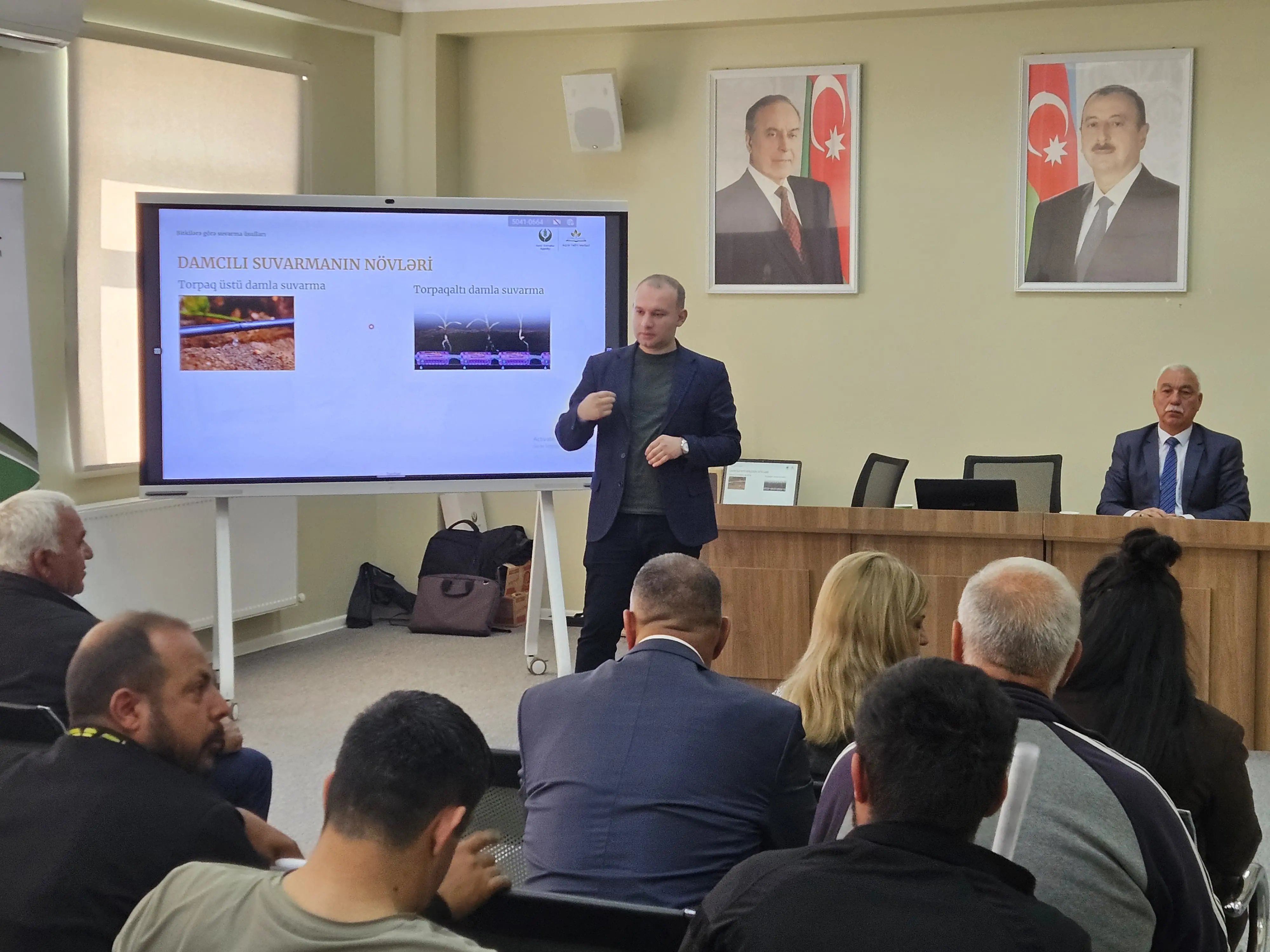 Torpaqların icarəsi ilə bağlı müraciət etmiş şəxslərə təlimlər keçirilib