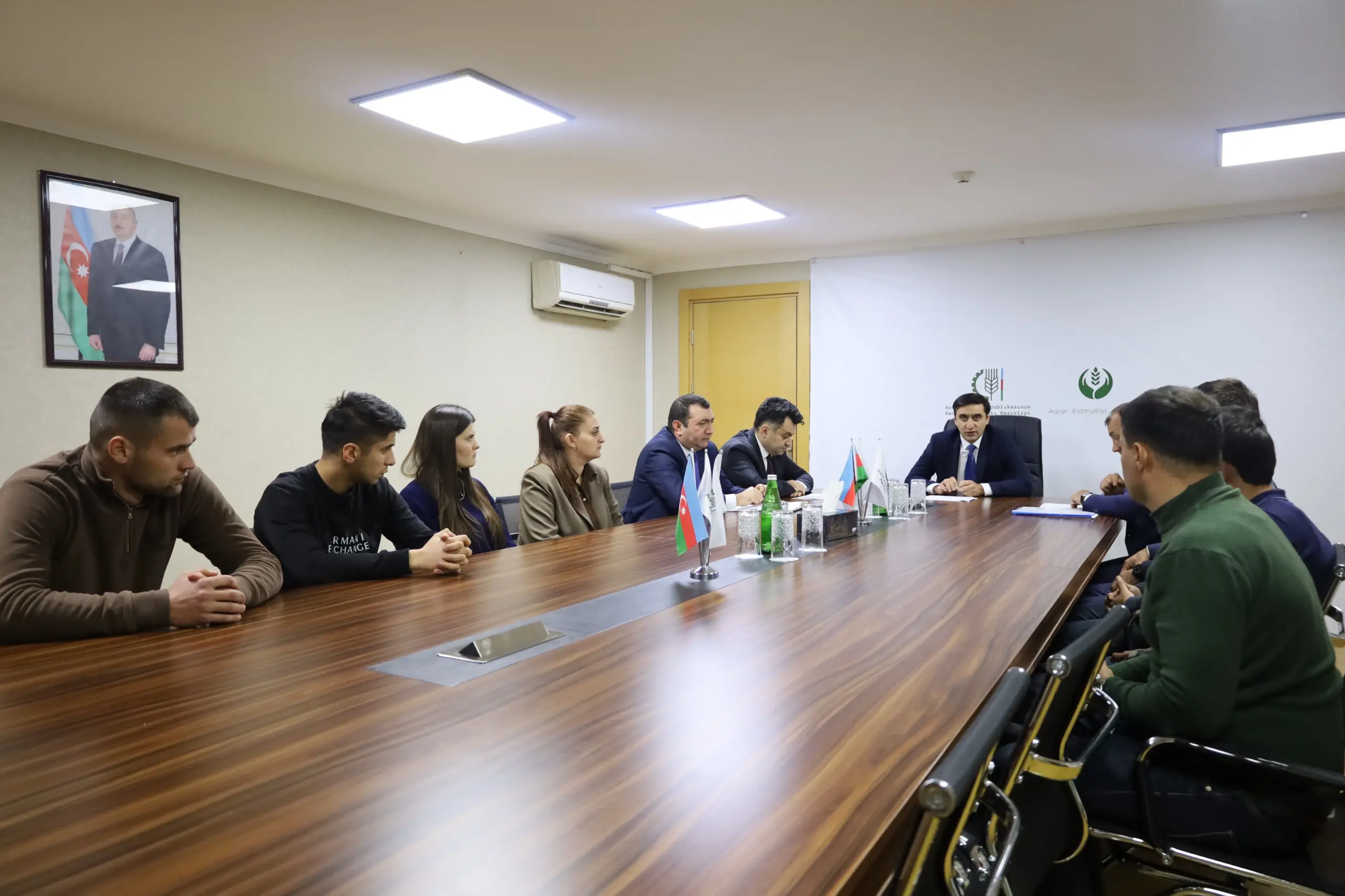 Aqrar Xidmətlər Agentliyində gənc mütəxəssislərlə görüş keçirilib