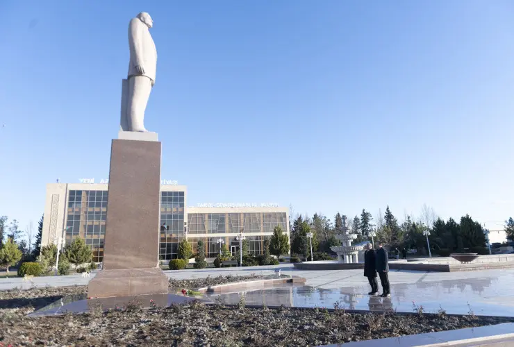 Nazir Məcnun Məmmədov Ucarda vətəndaşları qəbul edib
