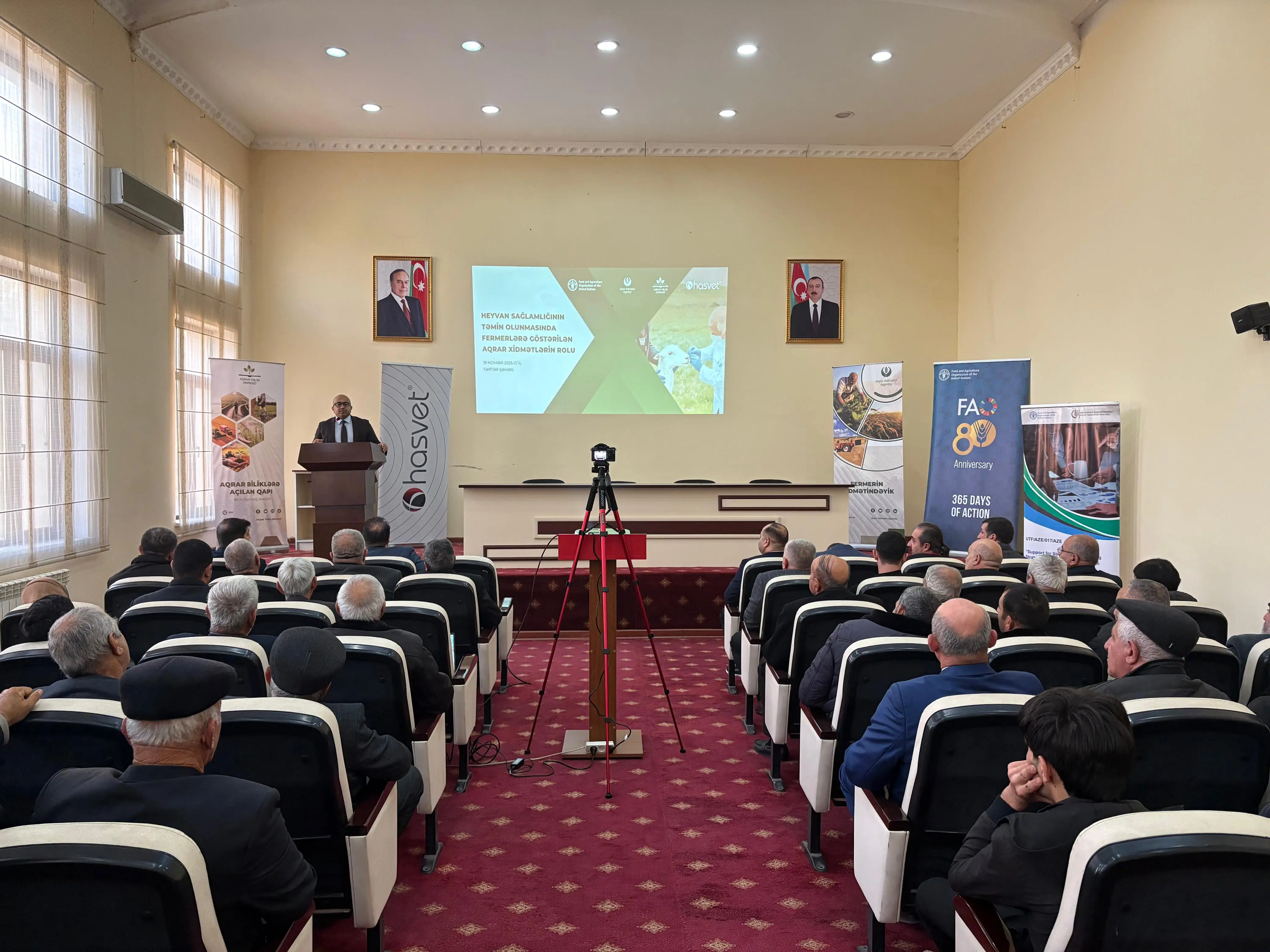 Fermer və baytarlar üçün beynəlxalq təcrübəyə əsaslanan təlimlər uğurla yekunlaşıb