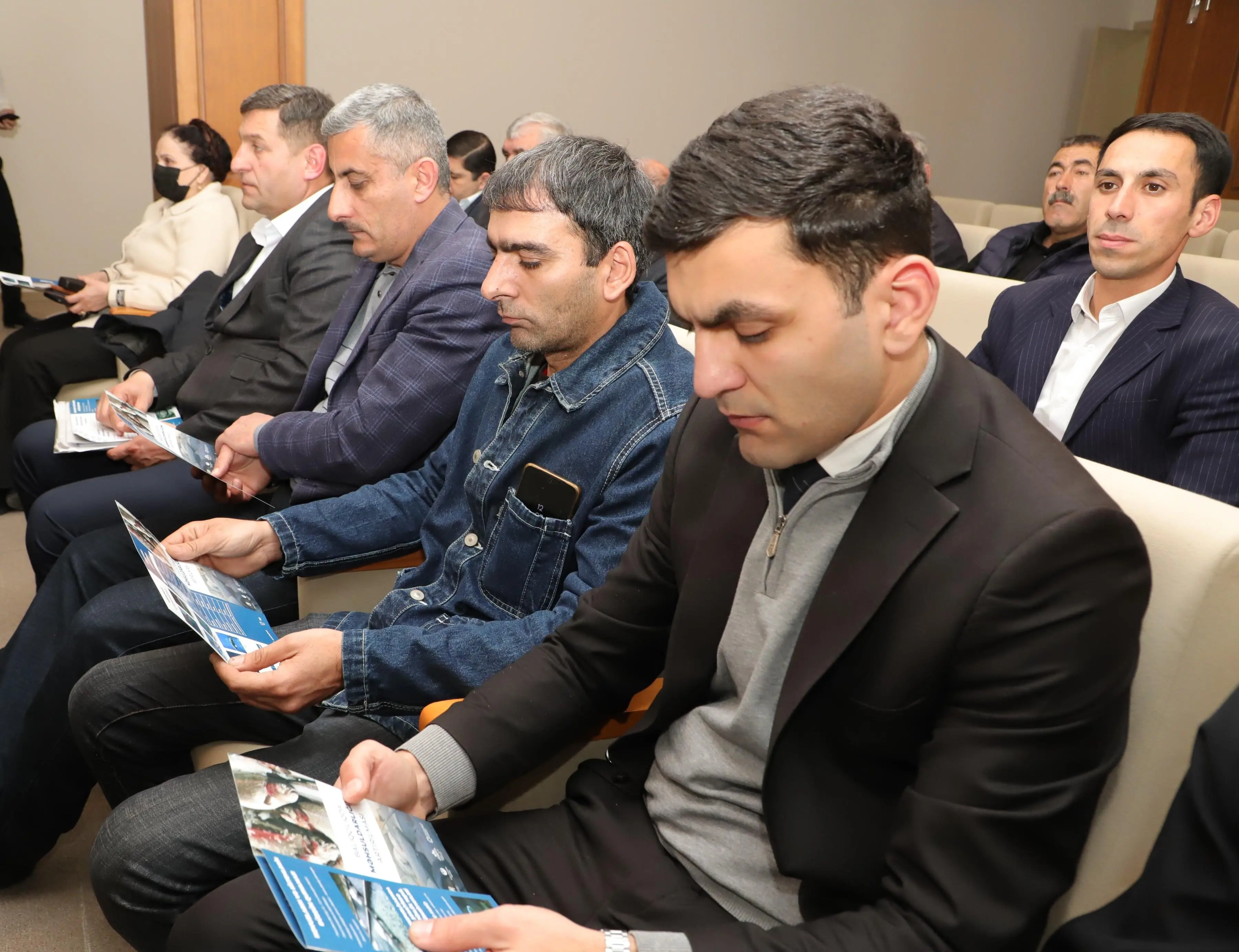 Akvakultura sahəsinin inkişafı və balıqçılıq təsərrüfatlarının əhəmiyyətinə dair görüş keçirilib
