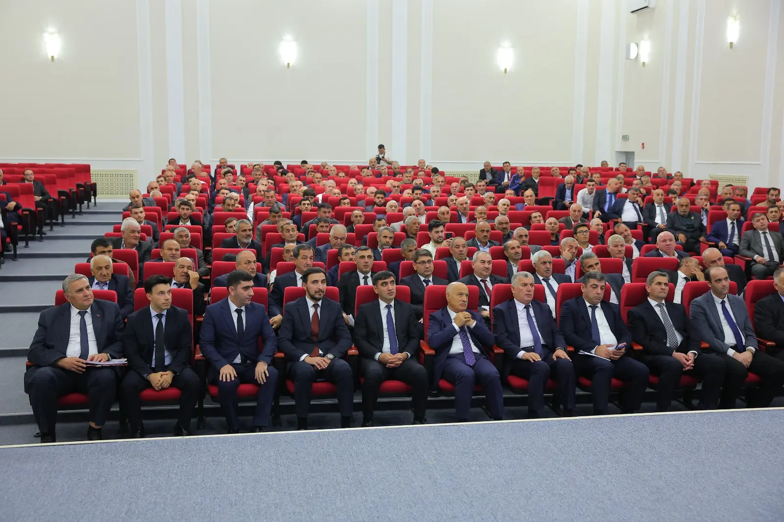 Masallıda heyvan sağlamlığının qorunması sahəsində görülmüş işlər və qarşıda duran vəzifələr müzakirə olunub.